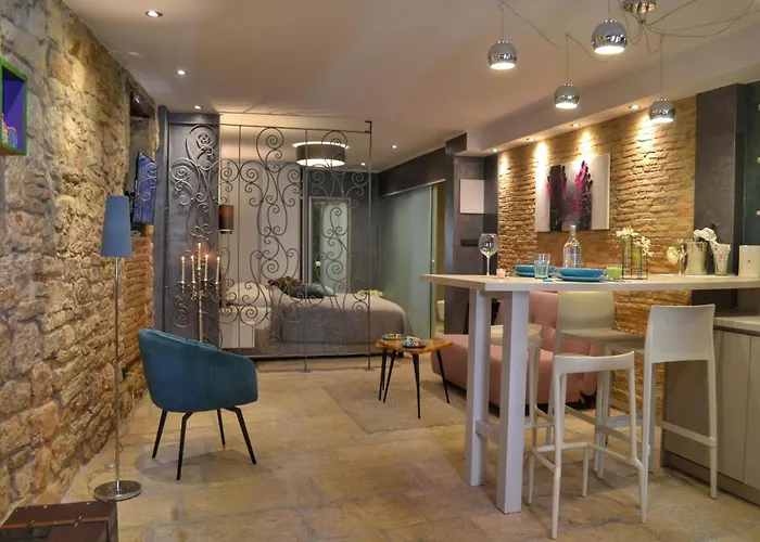 Studio Eleven